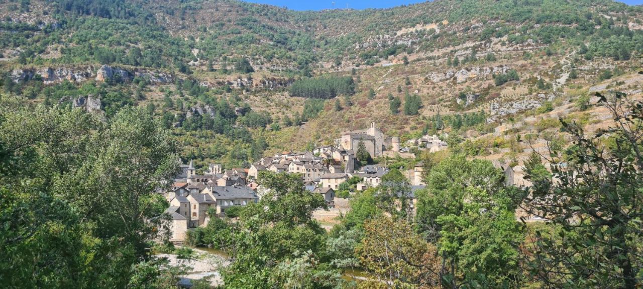 Gite La Cardabelle Ispagnac Esterno foto