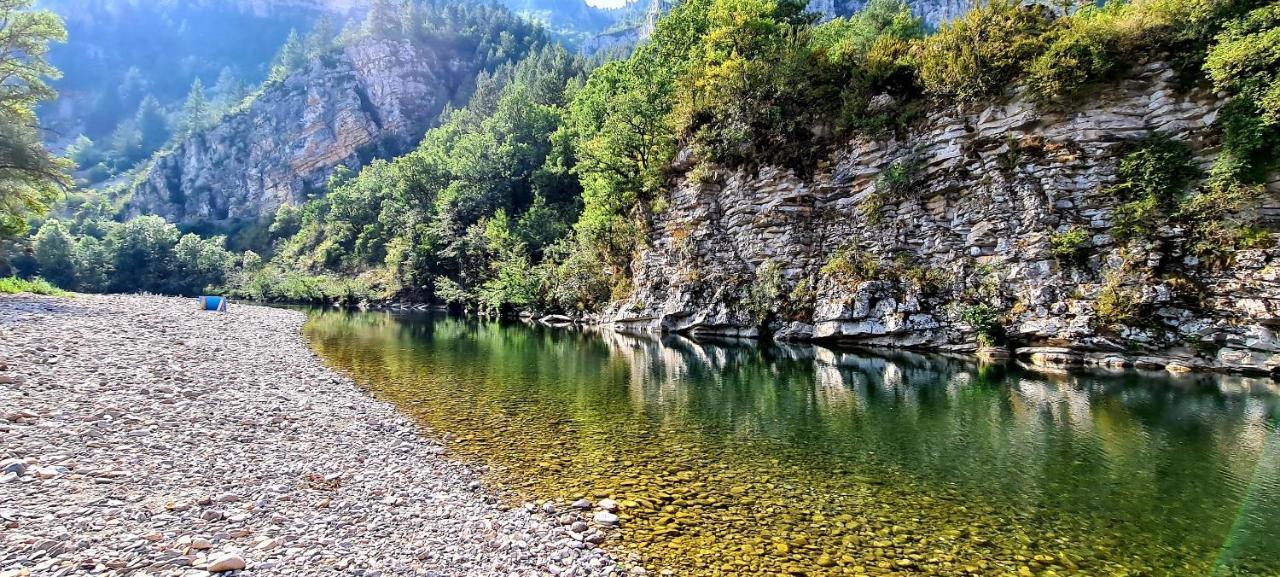 Gite La Cardabelle Ispagnac Esterno foto